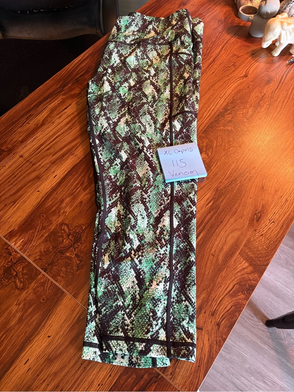 Constantly Varied Gear Never Worn-venom-XL Capris